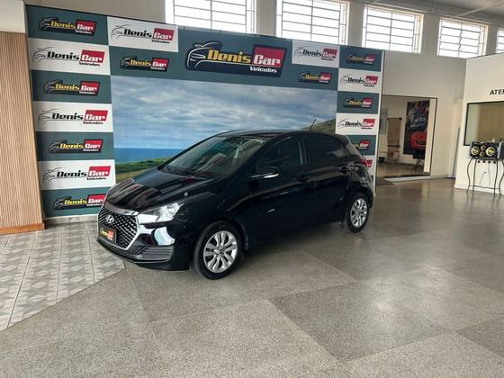 HYUNDAI HB20 1.0 COMFORT 12V FLEX 4P MANUAL HYUNDAI HB20 1.0 COMFORT 12V FLEX 4P MANUAL